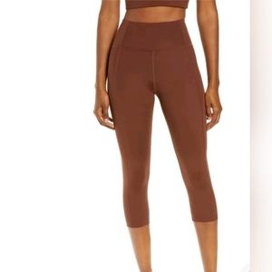 New Girlfriend Collective High Waist Capri Leggings Brown Size 6X